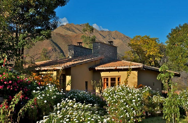 Außenansicht des Hotels Sol & Luna Lodges & Spa mit Bergblick, Heiliges Tal Peru